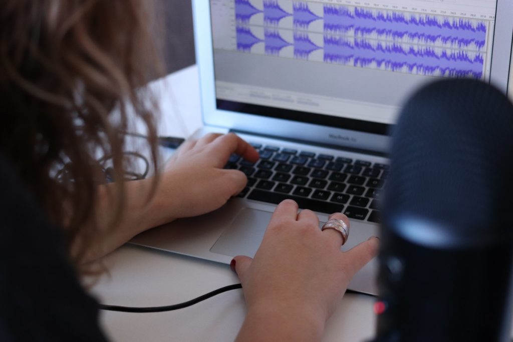 How to Transcribe Podcast Audio