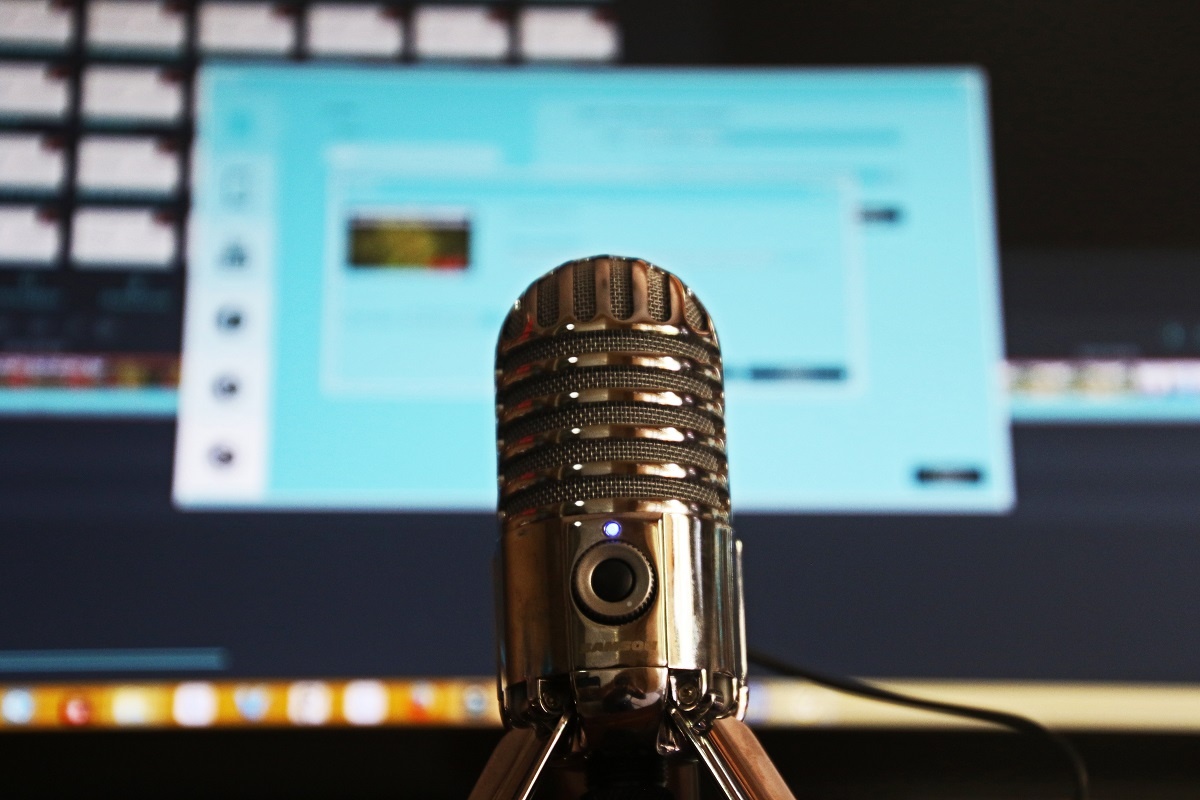How to Start a Podcast in 2023 – The #1 Guide For Beginners